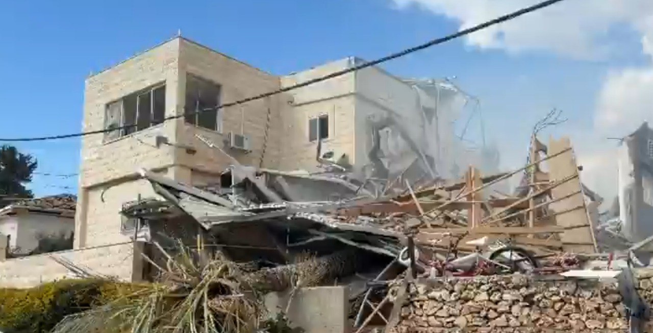 Падение иранской ракеты в Бейт-Шемеше, уже восемь погибших