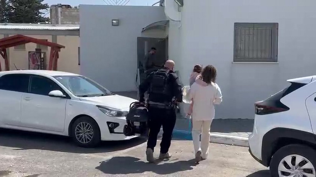 Драма в Ашдоде: арабский муж увез малолетних детей к себе в село