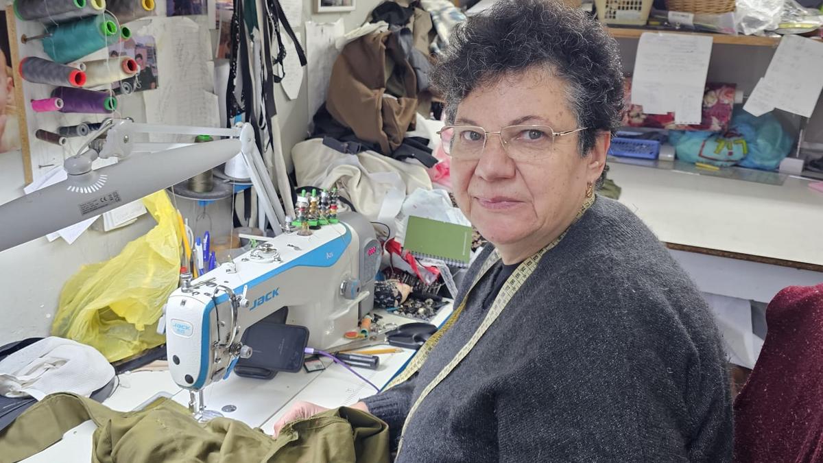 Ирена из Кирьят-Шмоны уже вторую войну бесплатно шьет для солдат и почти разорилась