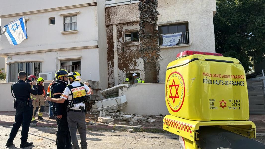 Иранский залп по центру: много шума, пострадавших нет