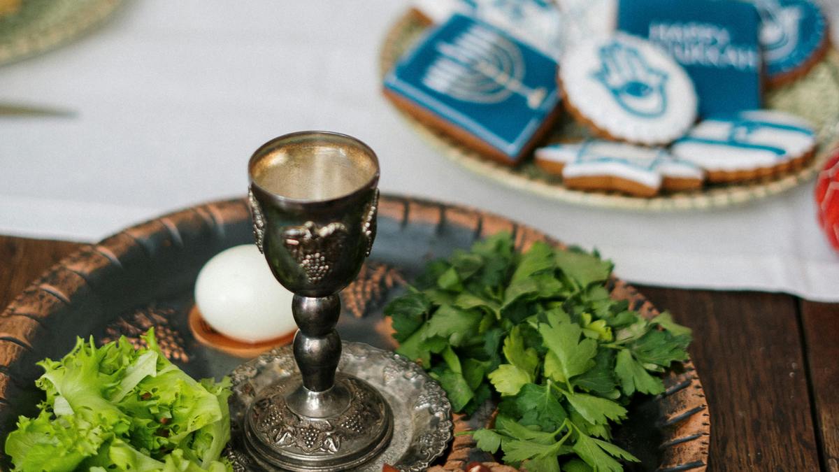 Песах: почему мы едим то, что едим — и почему это вообще важно