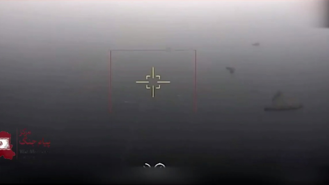 "Не слушайте Трампа, слушайте только нас": КСИР снова закрыл Ормузский пролив