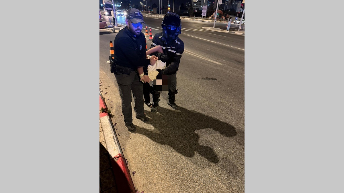 Свистели во время церемонии памяти - в Лоде полиция задержала мать с детьми за нарушение порядка