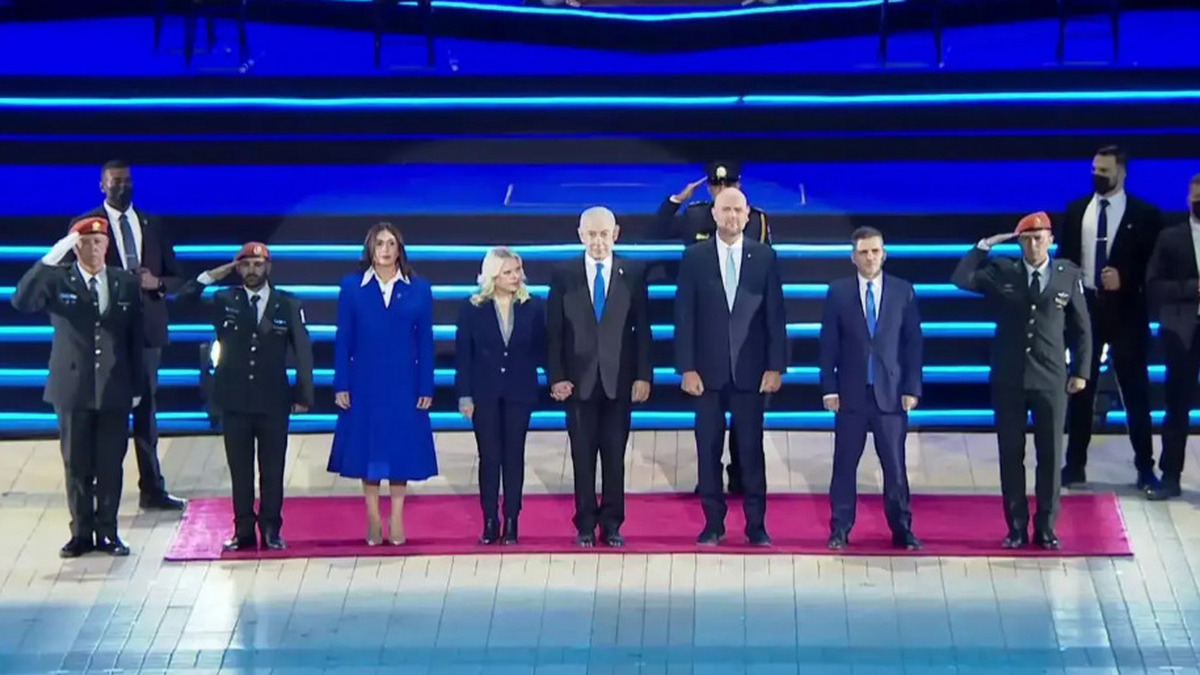 Израиль празднует 78-ю годовщину независимости - президент Аргентины отжигает на сцене