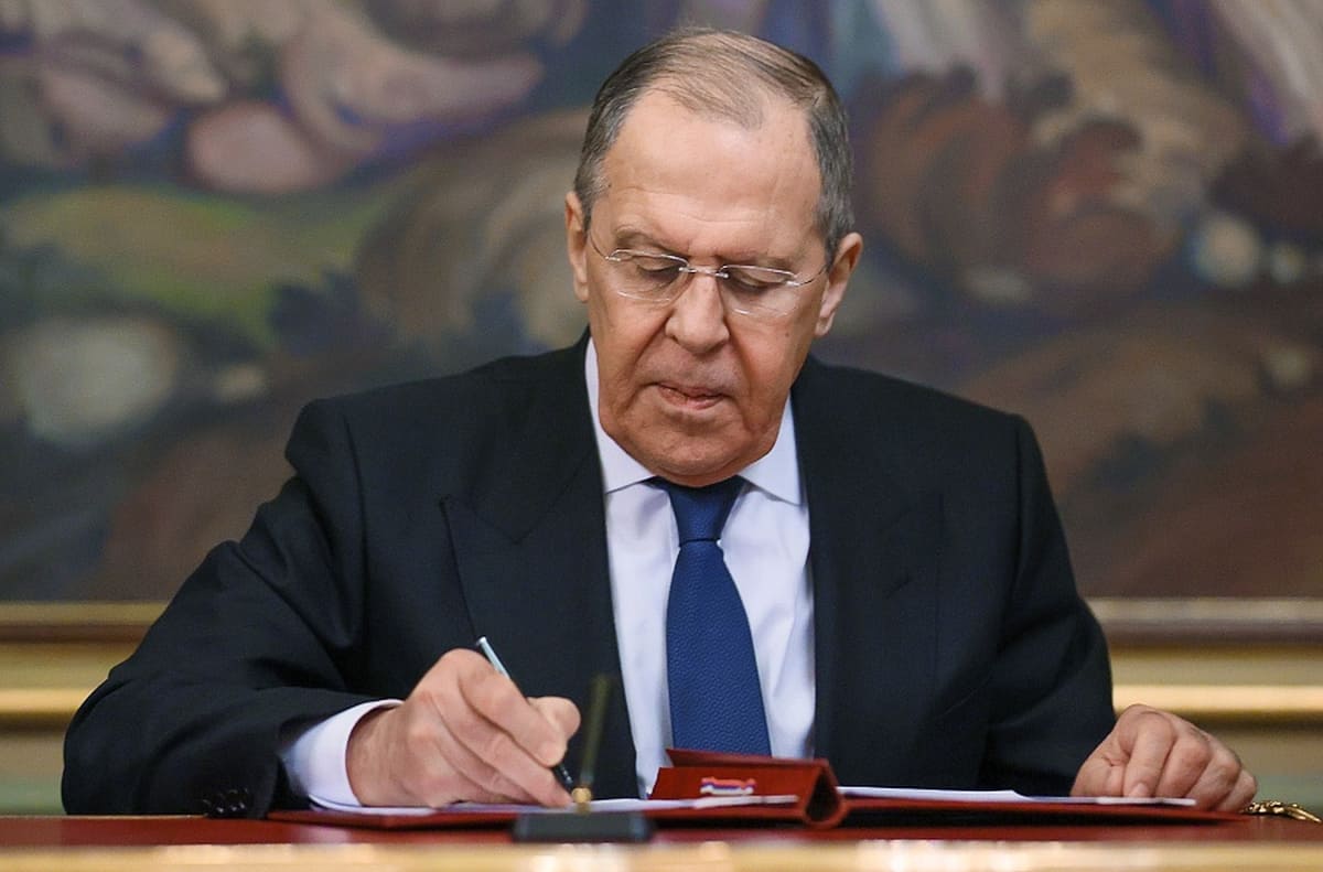"Война с Россией приведет к ядерным ударам": Лавров написал пугающую статью, которую никто не хочет печатать