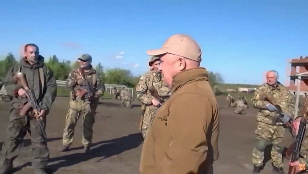 Герои могут умирать: в России разными способами увековечили память ...