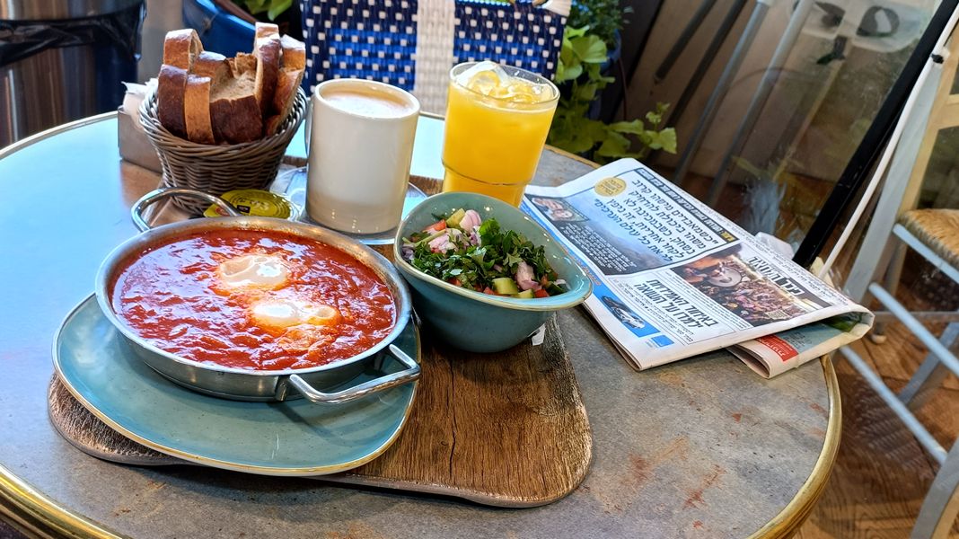 До первой сирены: израильтяне нашли способ бесплатно питаться