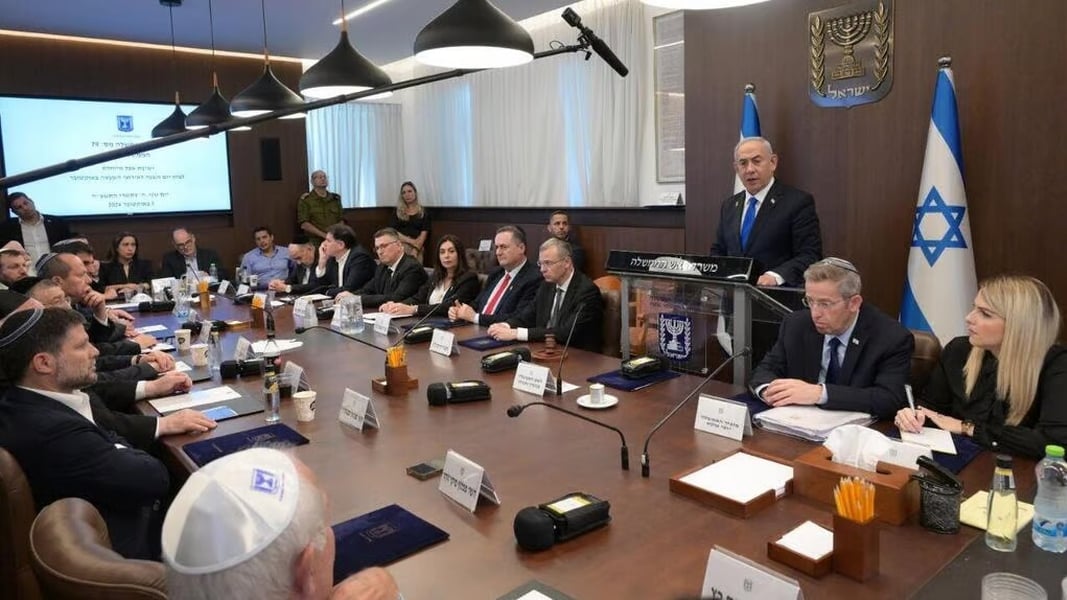 Прозрачный, но недоступный: почему кабинет премьер-министра называют "Аквариумом"