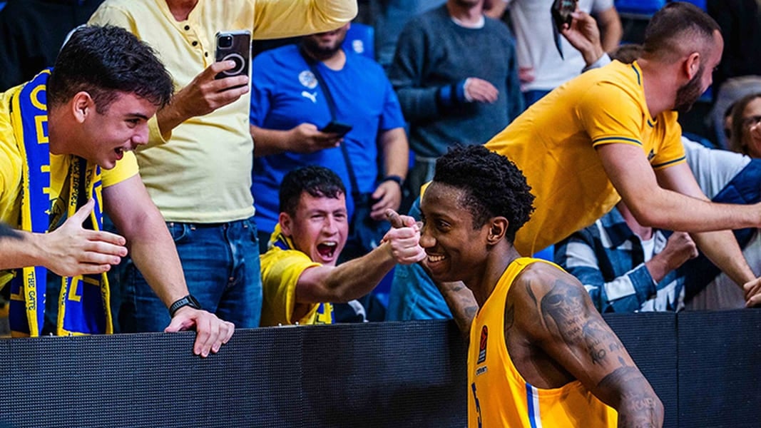 Опасный спорт: израильские команды дискриминируют в Европе