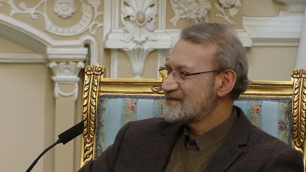 Судорожные объятия Тегерана: глава Совбеза Ирана сделал громкое заявление по поводу "Хизбаллы"
