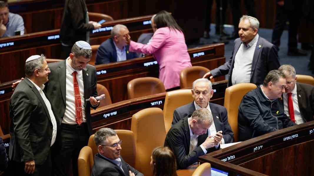 Еще не Спарта: Кнессет зарубил закон, лишающий права голоса больше половины израильтян