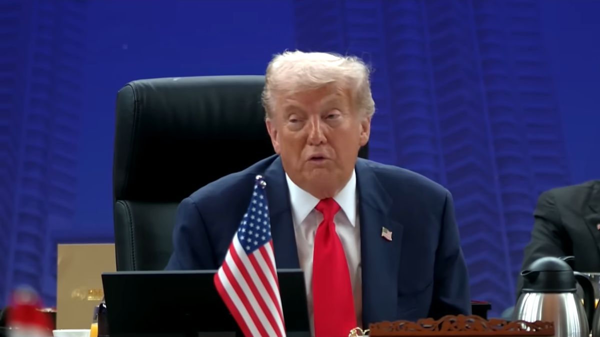 Орешек мира тверд: Трамп признал, что с Путиным и Зеленским договориться оказалось сложнее, чем с ХАМАСом и Нетаниягу