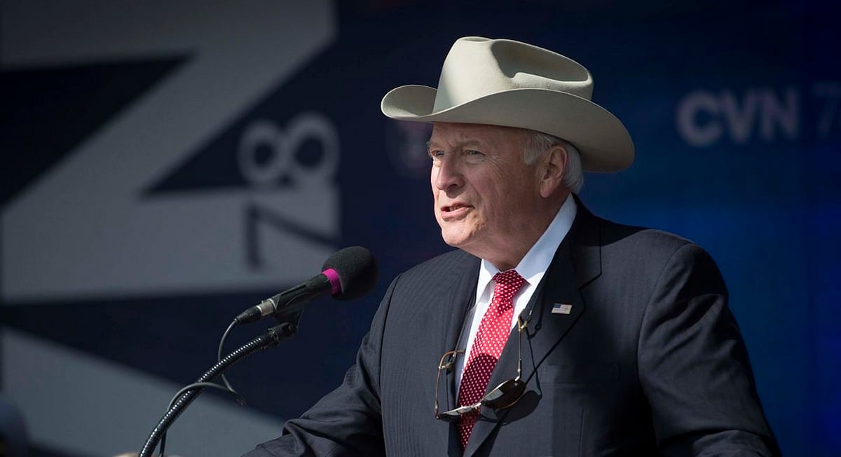 В США скончался знаковый политик — "архитектор" войны с террором