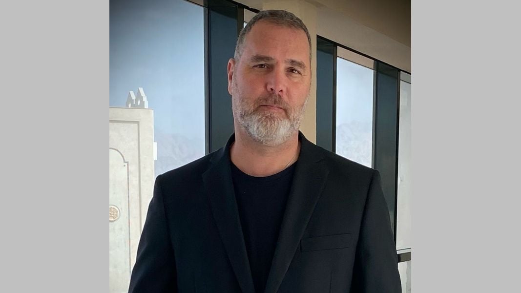 Задержан и допрошен: по "половому" делу проходит главред крупнейшей израильской газеты