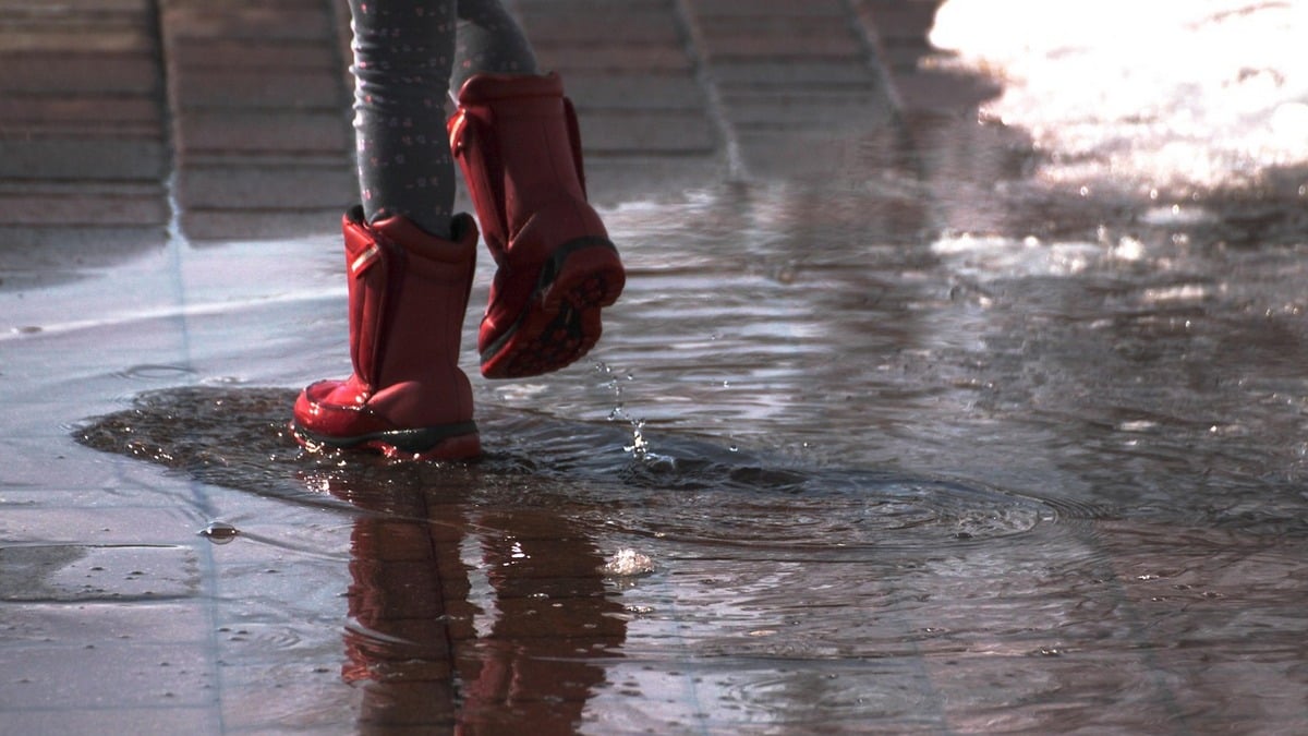 Зима пришла: по всей стране пройдут дожди и грозы