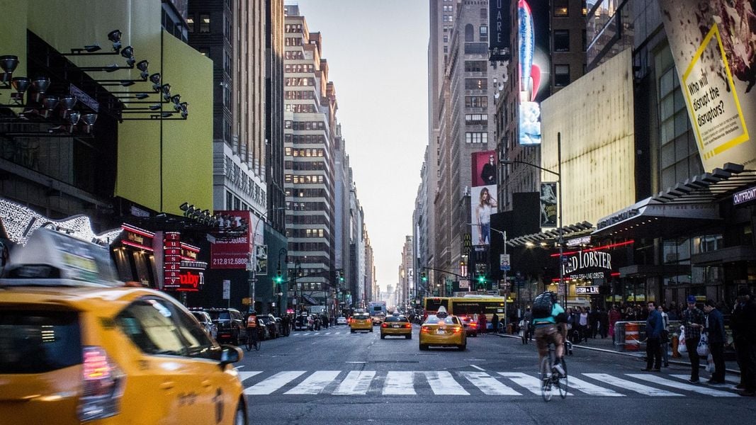 Рассказала о поездке в Израиль: канадский таксист выгнал пассажирку за еврейское происхождение