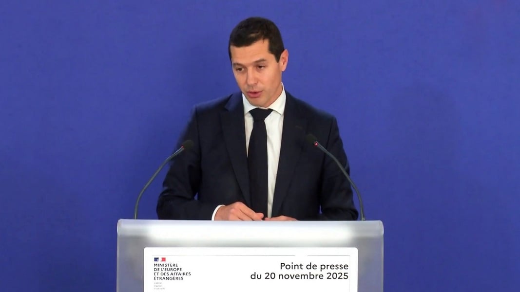 "Настоятельно и решительно": французы снова озабочены поведением Израиля