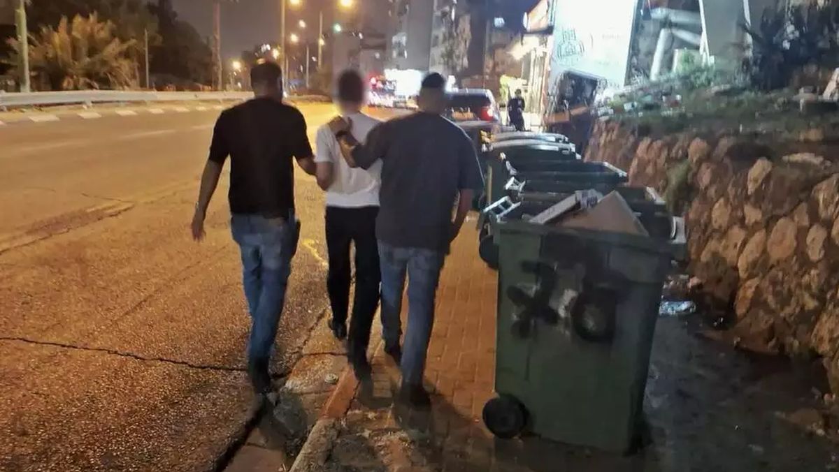 Сильно шумели: в Беэр-Шеве повязали прокурора, врача и медбрата