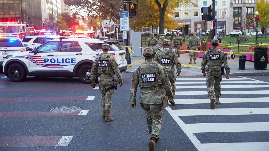 Вашингтон: стрельба по Белому дому, ранены гвардейцы