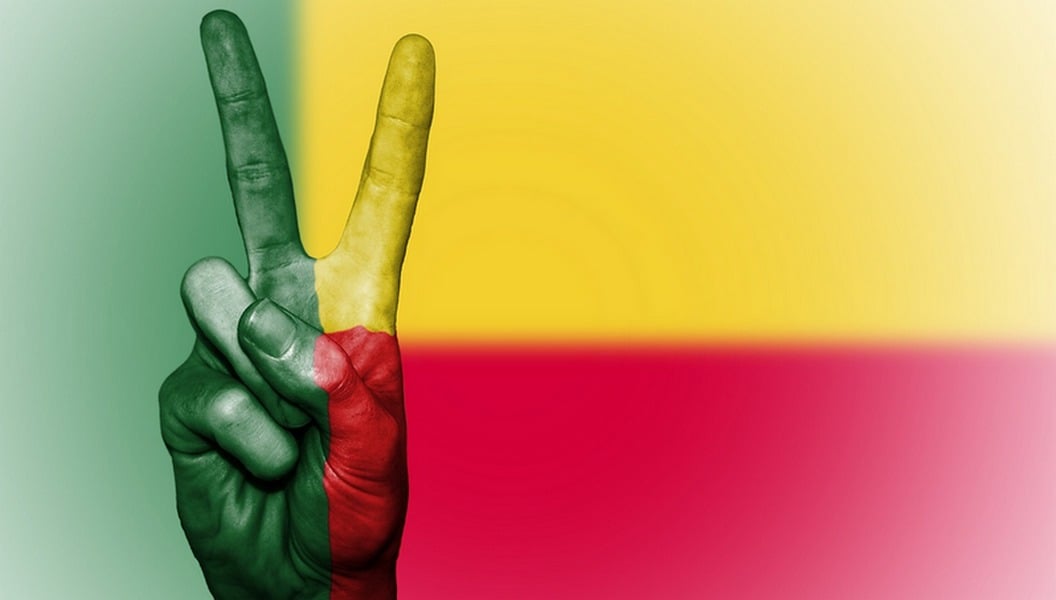 Еще один госпереворот: иностранные посольства призывают граждан не выходить на улицу