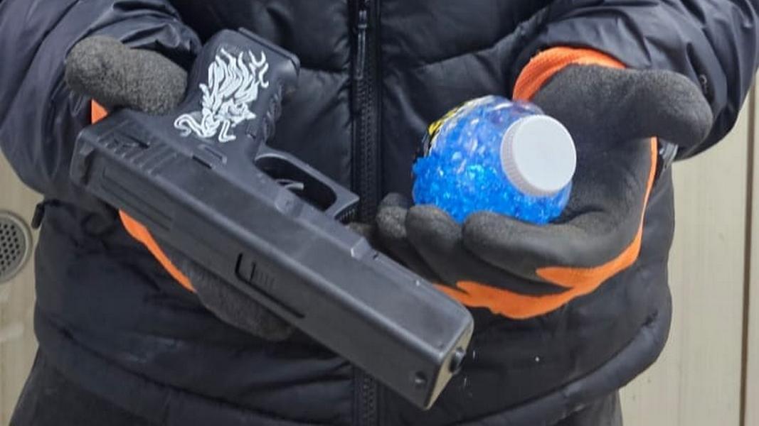 Пуляли по водителям: герцлийские подростки утратили совесть