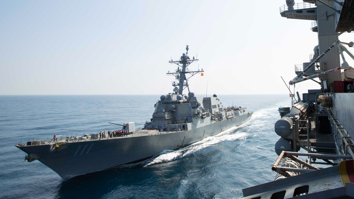 "Поможем после войны": Германия и Италия не хотят охранять суда в Ормузском проливе